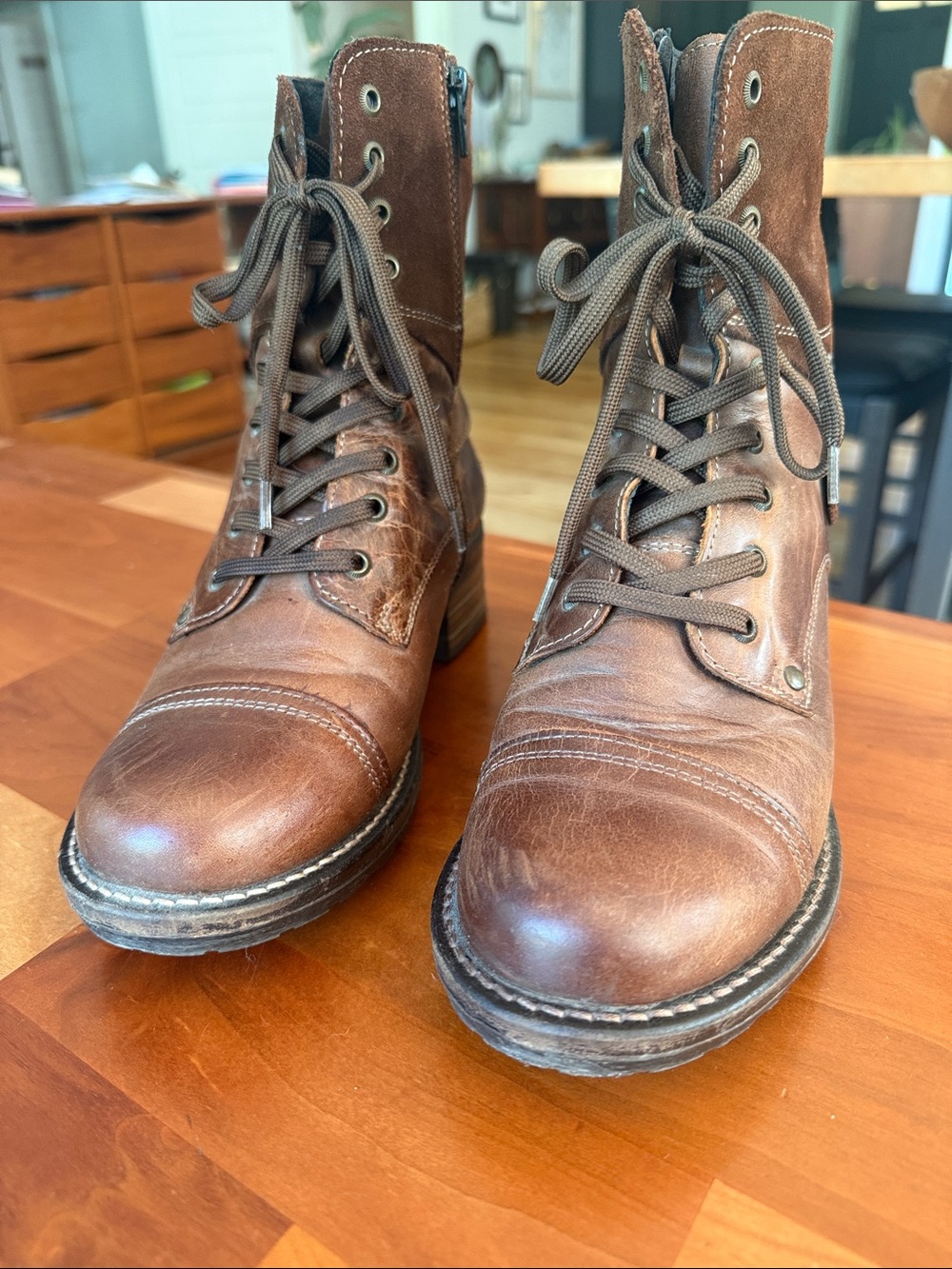 Taos Footwear Brown Leather Lace-Up Women's Boots